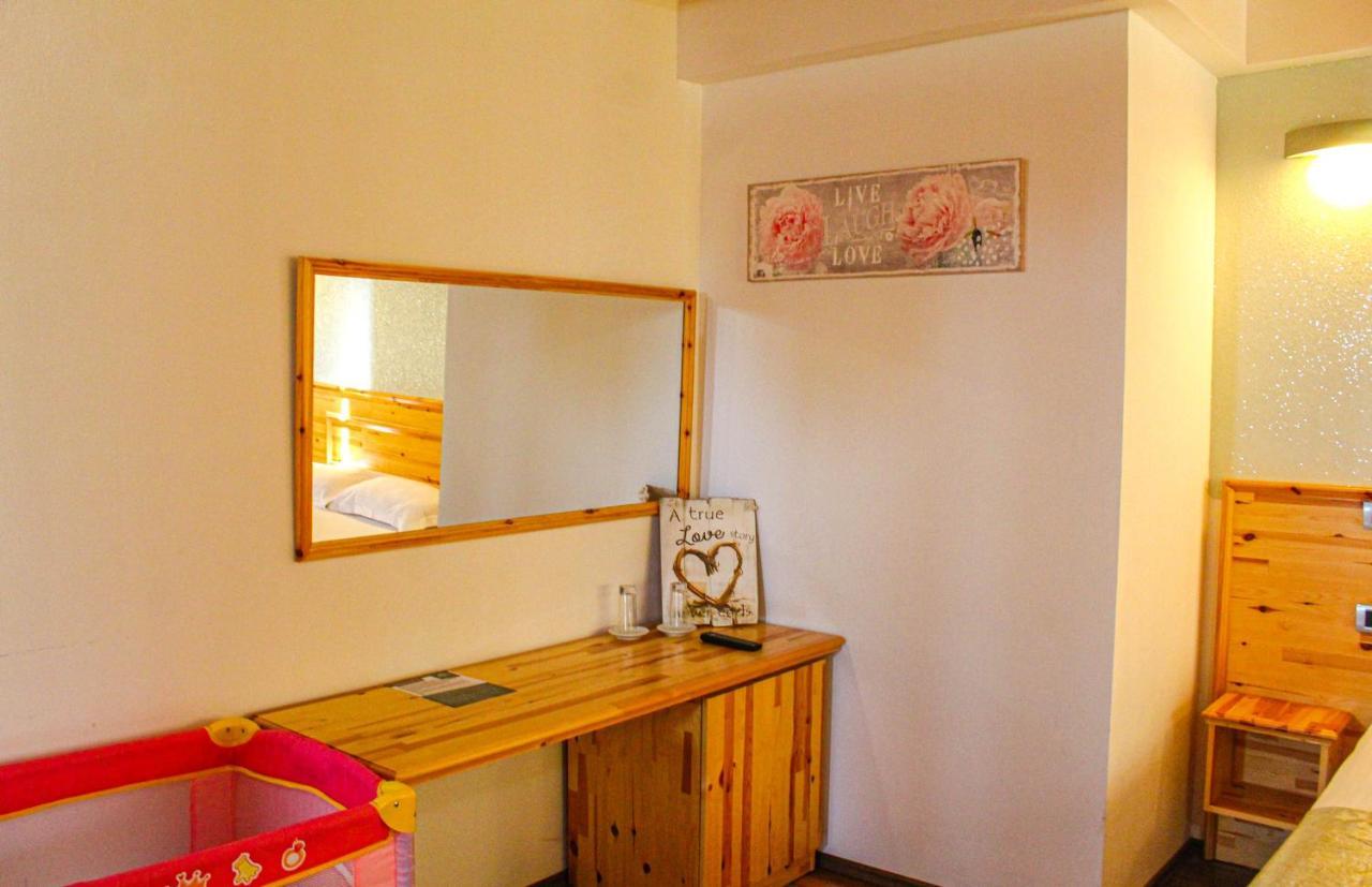 Shkreli Resort Qafeshtame Cudhi-Kamt Dış mekan fotoğraf