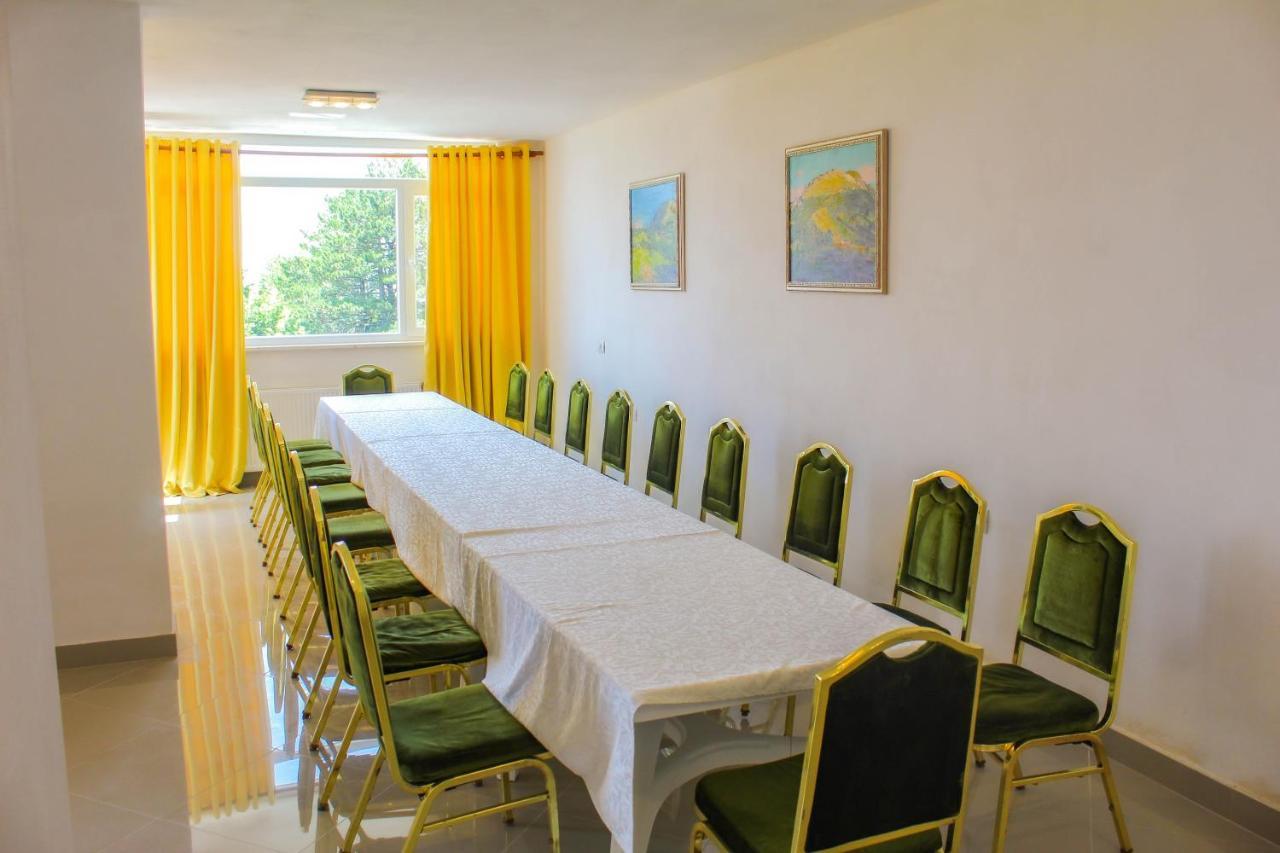 Shkreli Resort Qafeshtame Cudhi-Kamt Dış mekan fotoğraf